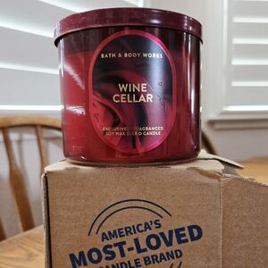 🛍BOGO 50% OFF🍷🕯NWT‼️ Bath & Body Works "Wine Cellar" 3-wick Candle